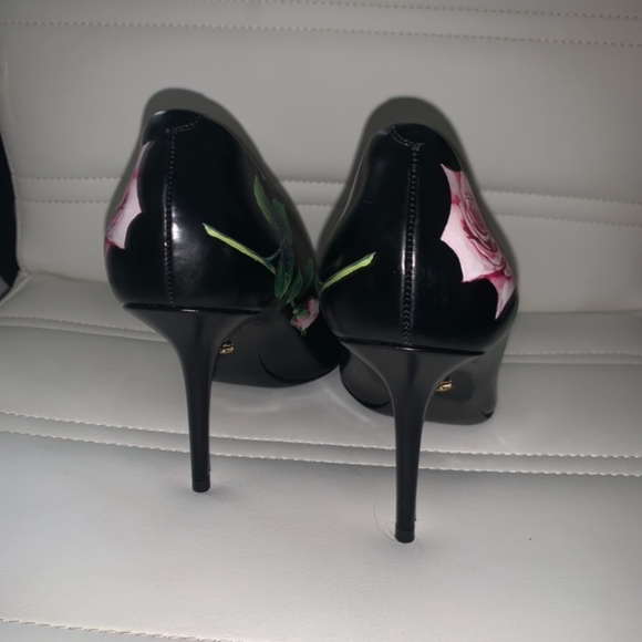 Dolce & Gabbana floral leather pumps - Picture 6 of 6